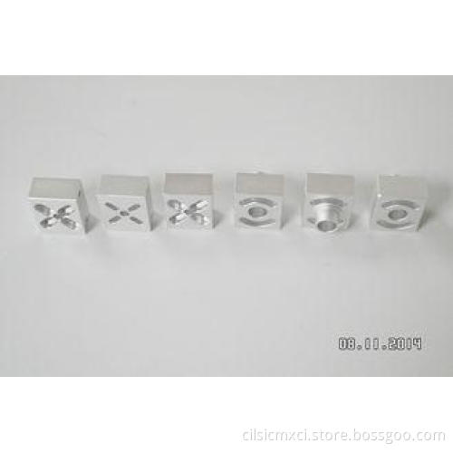 Professional 5 Axis CNC Milling Parts , Anodizing / Sand Bl